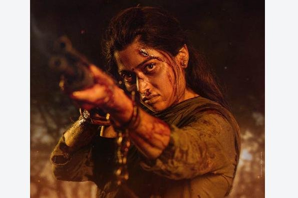 రష్మిక వైల్డ్ యాక్షన్.. 'మైసా' నుంచి పవర్ఫుల్ టీజర్